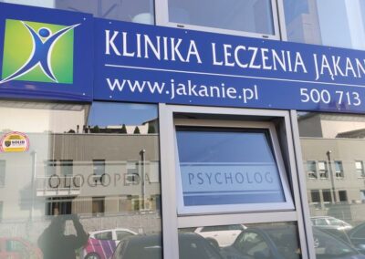 Szyldy reklamowe klinika Warszawa